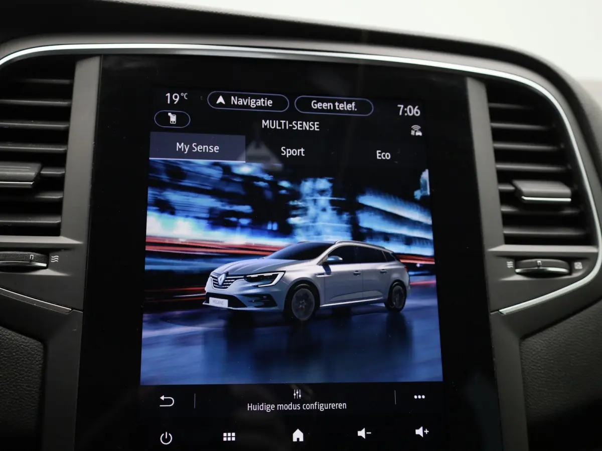 1.3 TCe 140 Techno | Achteruitrijcamera | Cruise Control | Climate Control | Stoelverwarming |