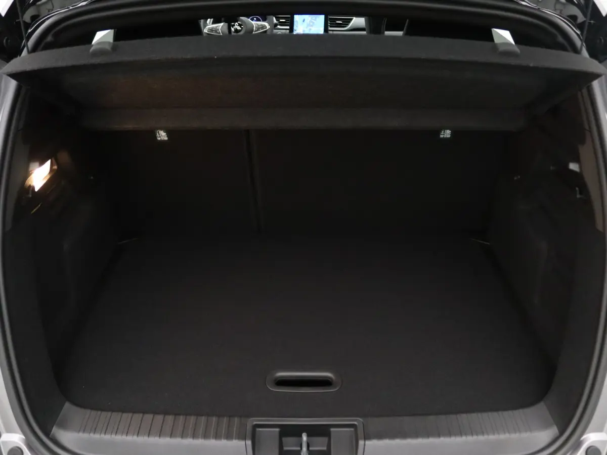 160pk HEV AT Instyle Apple Carplay/Android Auto | Climate