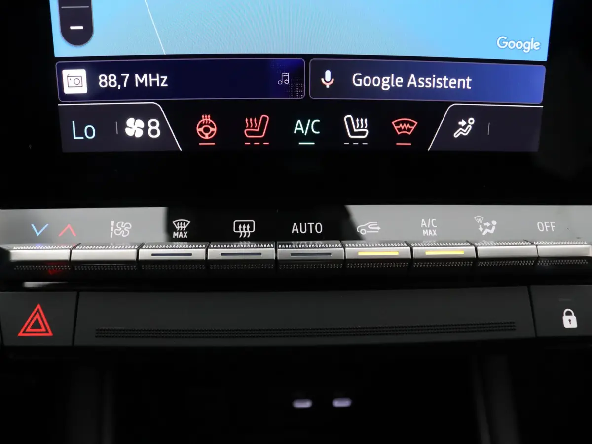 160pk HEV AT Instyle Apple Carplay/Android Auto | Climate