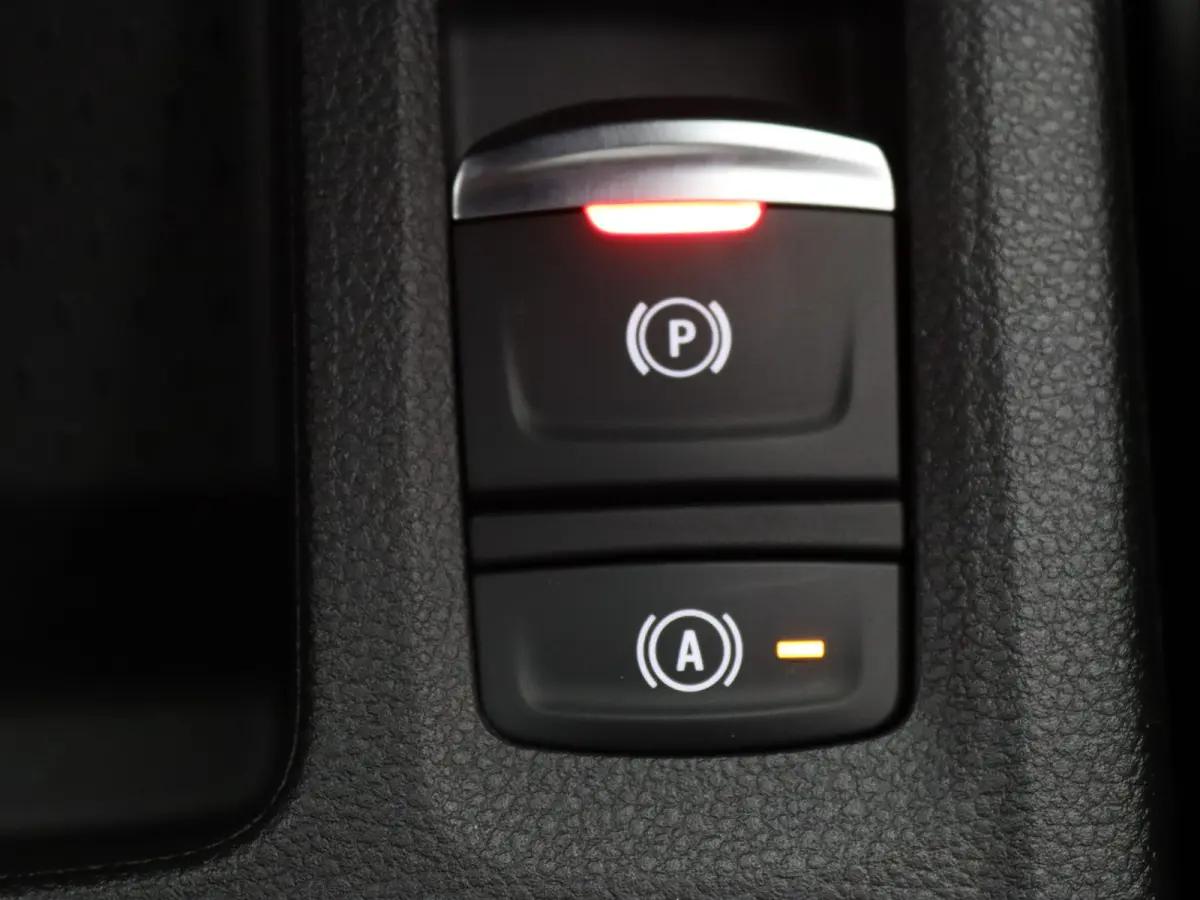 160pk HEV AT Instyle Apple Carplay/Android Auto | Climate