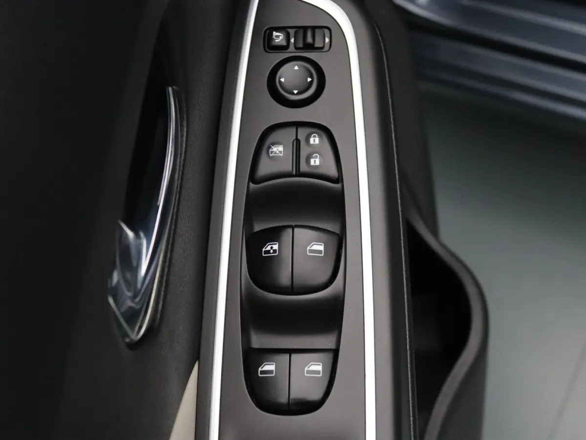 90pk IG-T N-Design Apple Carplay/Android Auto | Airco