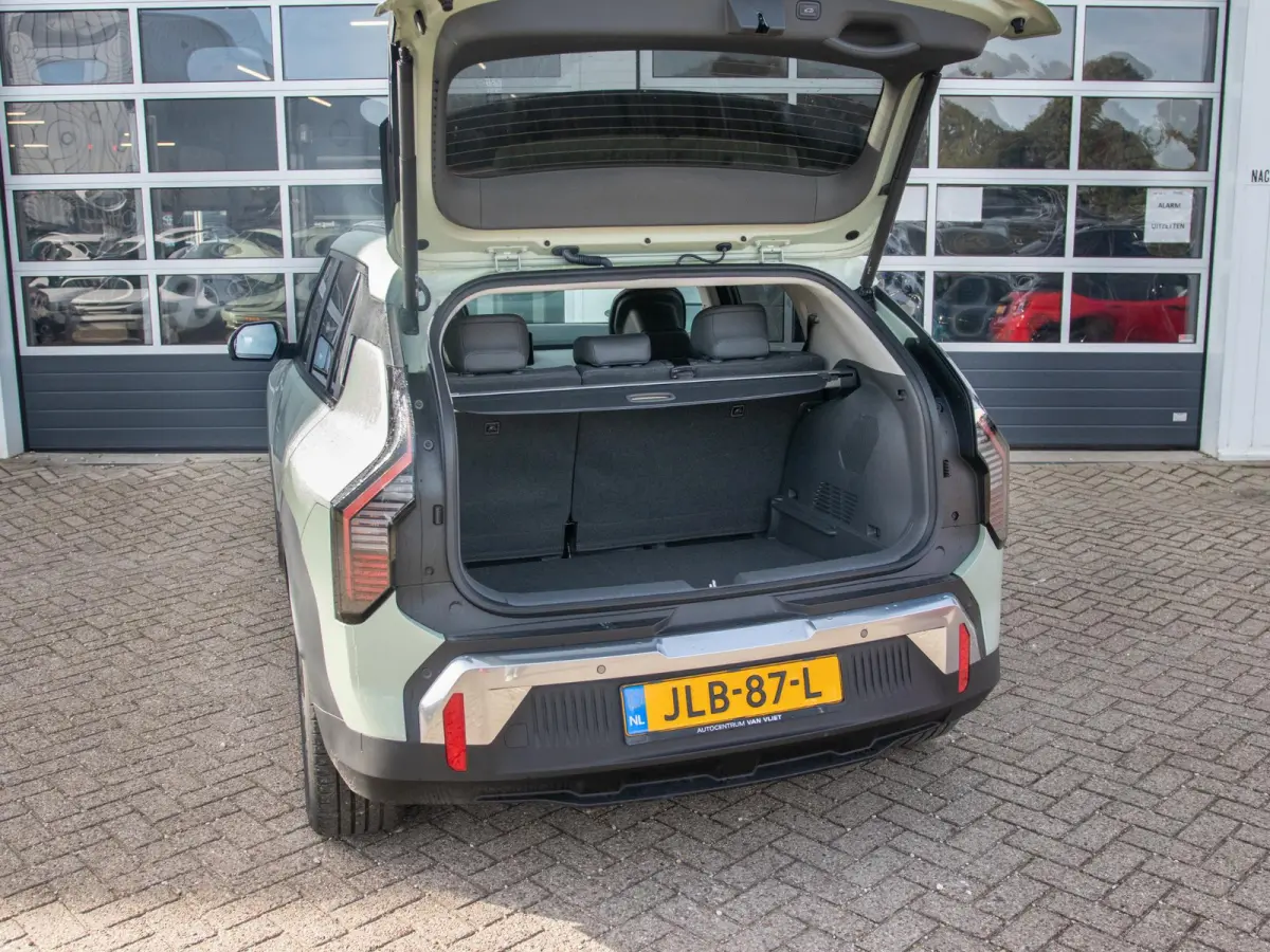 Plus Advanced 81.4 kWh | Leder | Sunroof | Elektrisch verstelbare bestuurderstoel