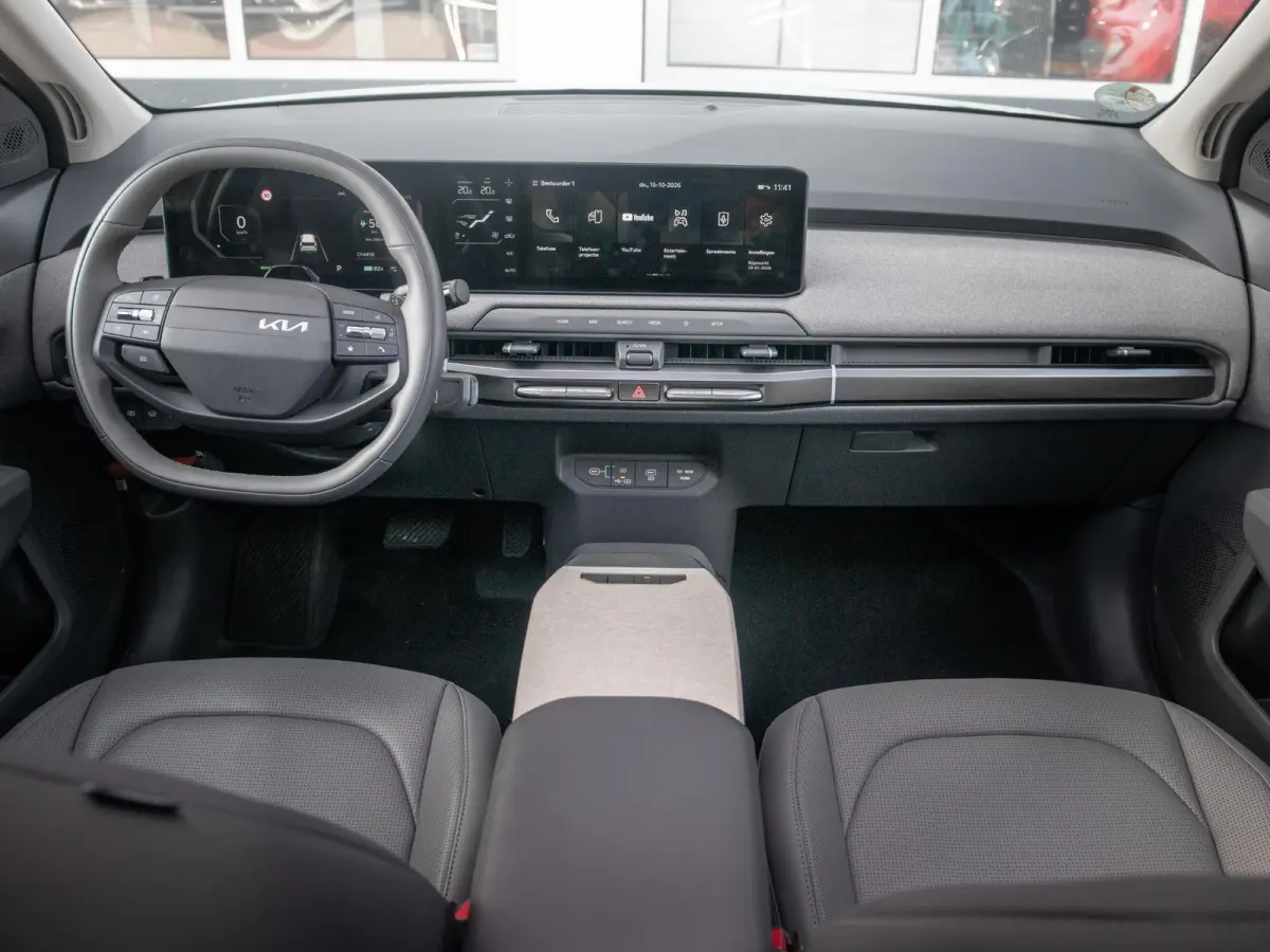 Plus Advanced 81.4 kWh | Leder | Sunroof | Elektrisch verstelbare bestuurderstoel