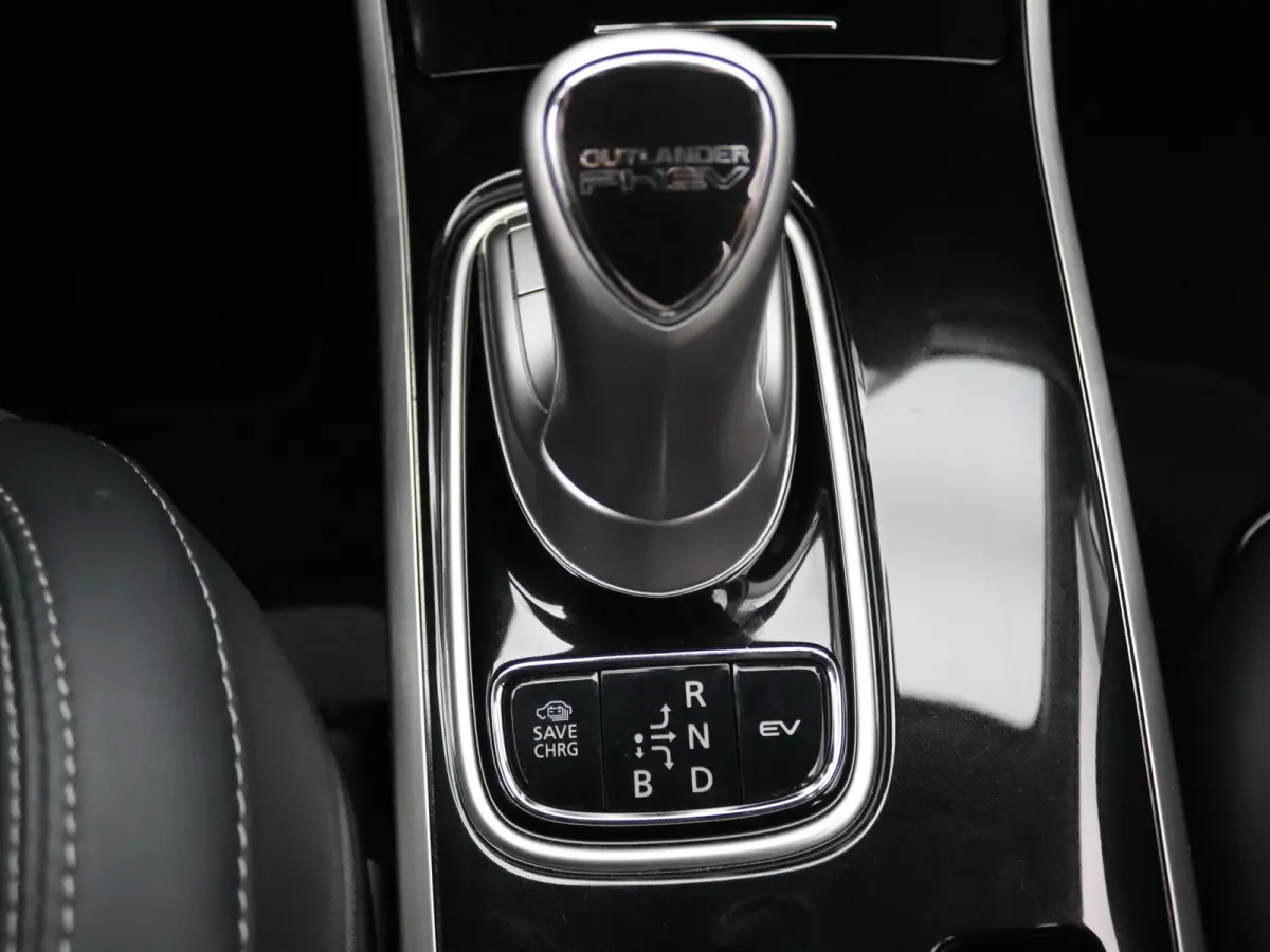 224pk PHEV Intense+ Apple Carplay/Android Auto | Climate