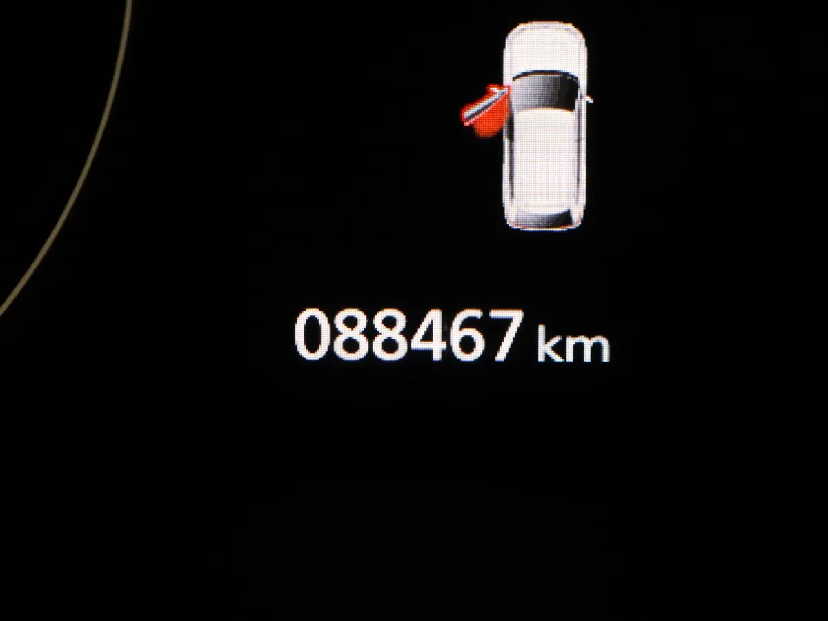 224pk PHEV Intense+ Apple Carplay/Android Auto | Climate