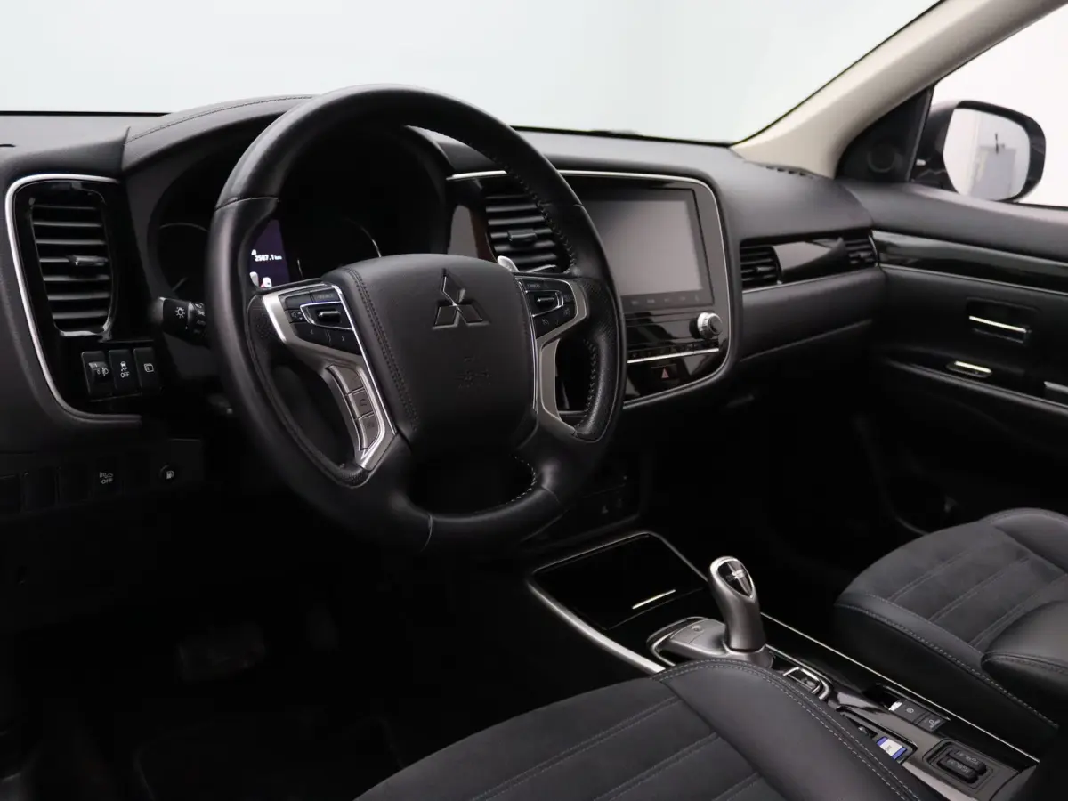 224pk PHEV Intense+ Apple Carplay/Android Auto | Climate