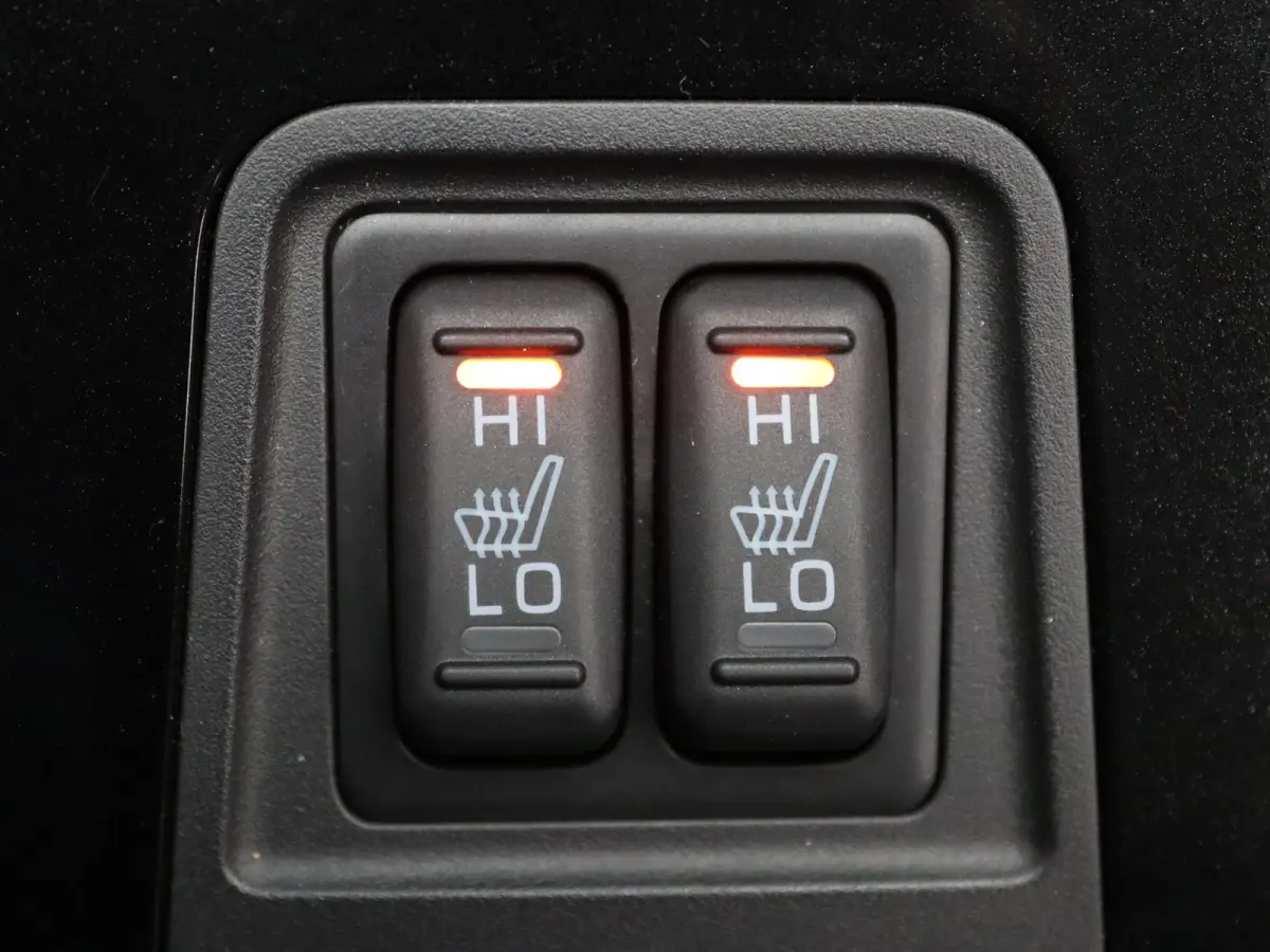 224pk PHEV Intense+ Apple Carplay/Android Auto | Climate