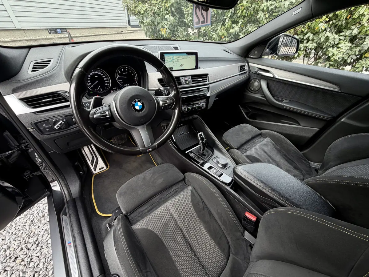 xDrive20i M-Pakket Headup|Camera|Keyles|Navi Zwart!