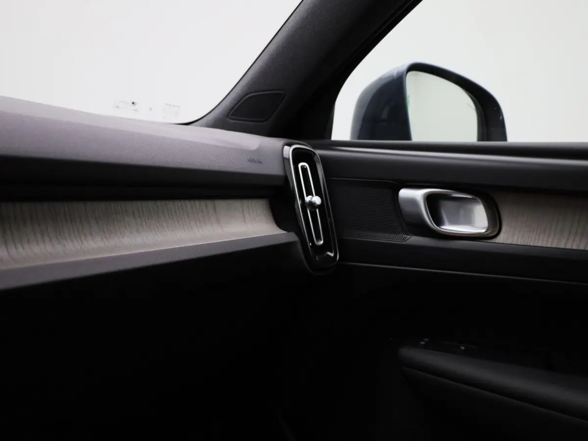 2.0 T4 Inscription | Automaat | Achteruitrijcamera | Parkeersensoren | Stoelverwarming |