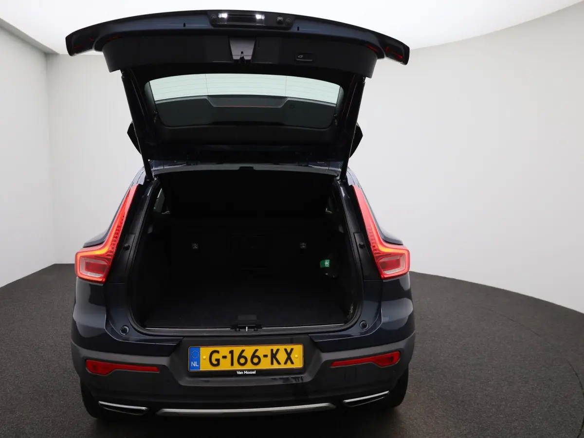 2.0 T4 Inscription | Automaat | Achteruitrijcamera | Parkeersensoren | Stoelverwarming |
