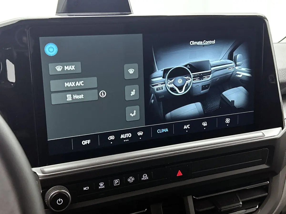 2.5 eHybrid L2H1 Style 233 PK | Automaat | Airco | Navigatie | Camera | Parkeerhulp voor + achter | Multifunctioneel stuur | App-Connect | Adaptieve Cruise Control |