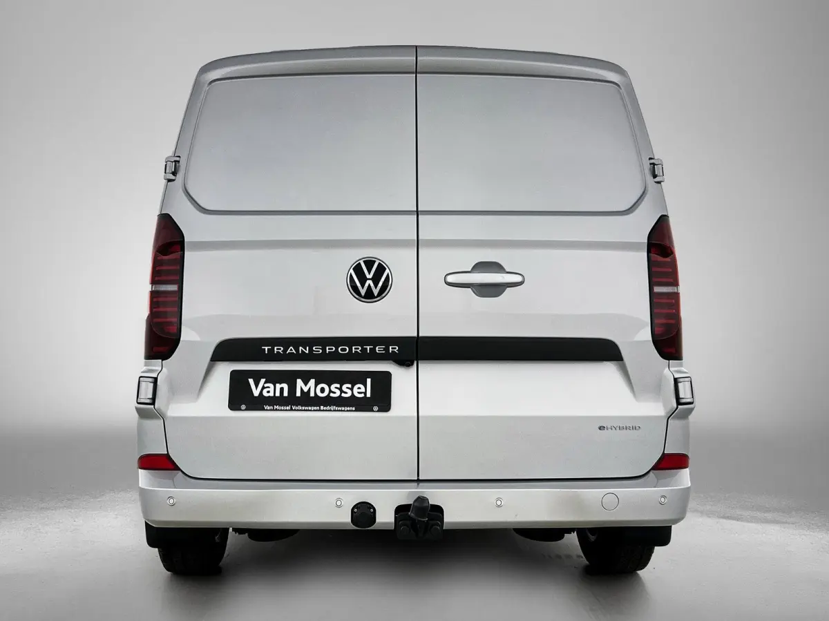 2.5 eHybrid L2H1 Style 233 PK | Automaat | Airco | Navigatie | Camera | Parkeerhulp voor + achter | Multifunctioneel stuur | App-Connect | Adaptieve Cruise Control |