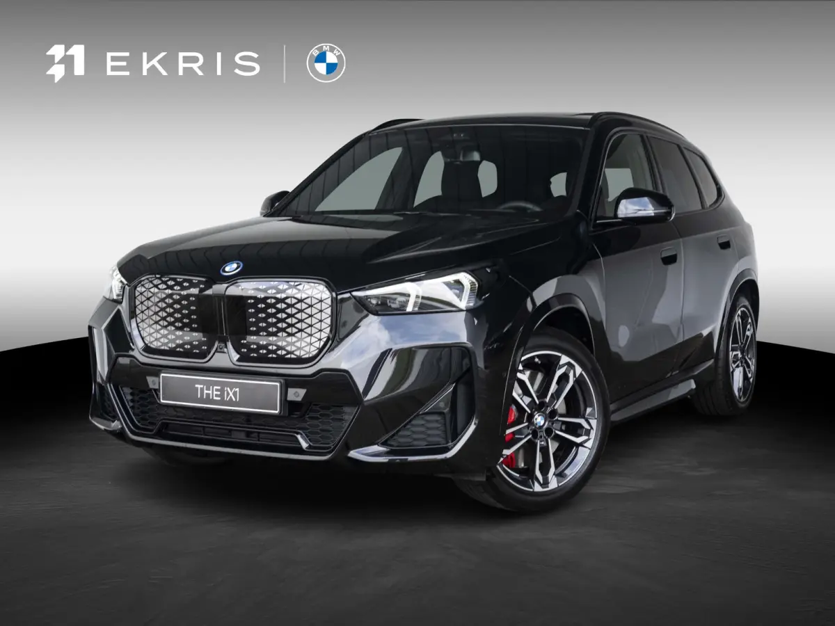 xDrive30 67 kWh M Sport Edition Comfort Pack | Innovation Pack | Travel Pack |