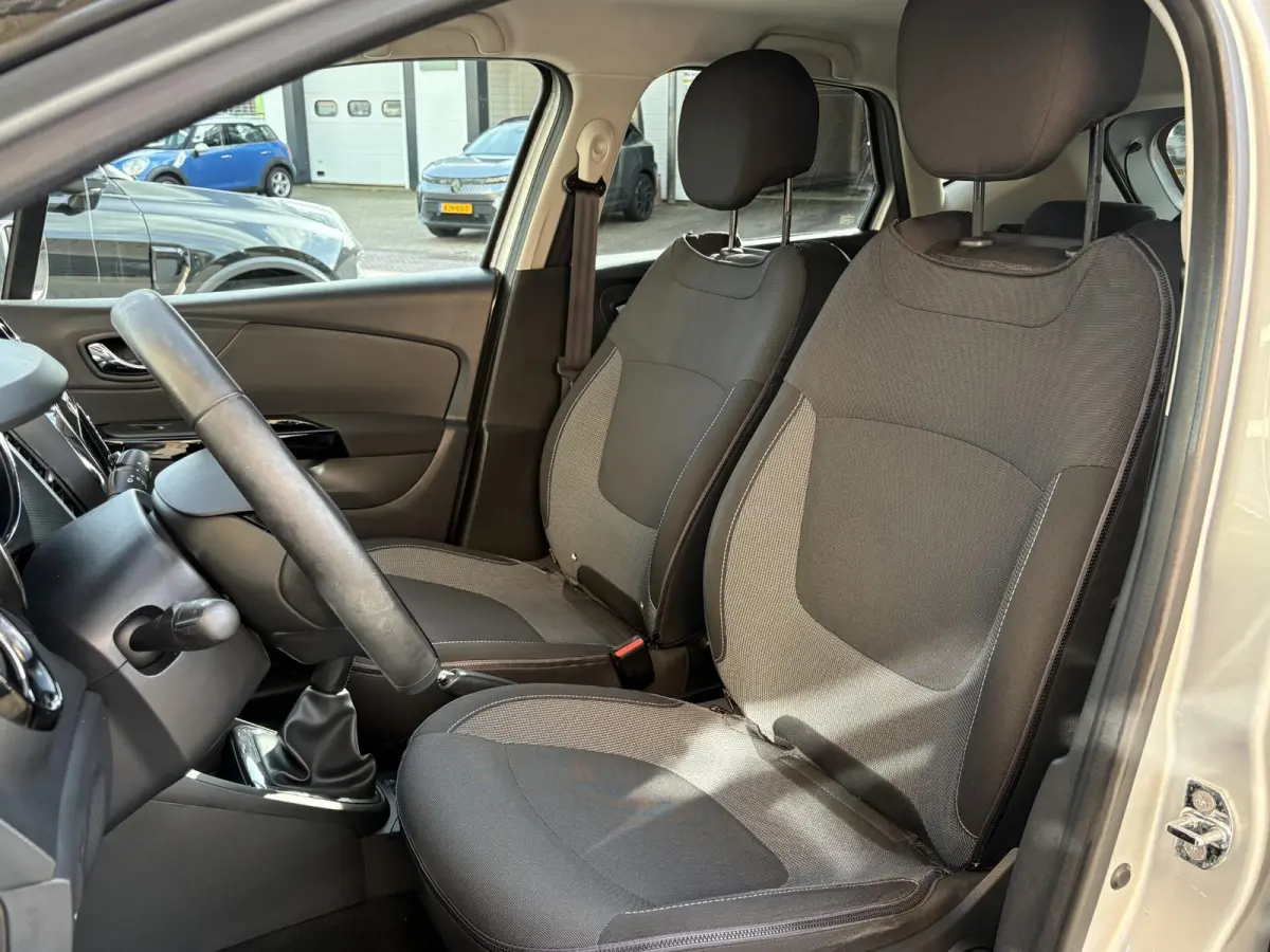 TCe 90 Dynamique R-LINK/2-TONE/CAMERA/LMV/NL-AUTO