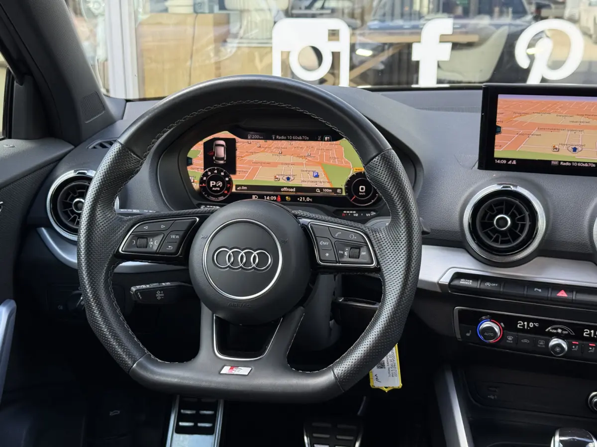 35 TFSI S-Line Virt cock/Apple/Camera/