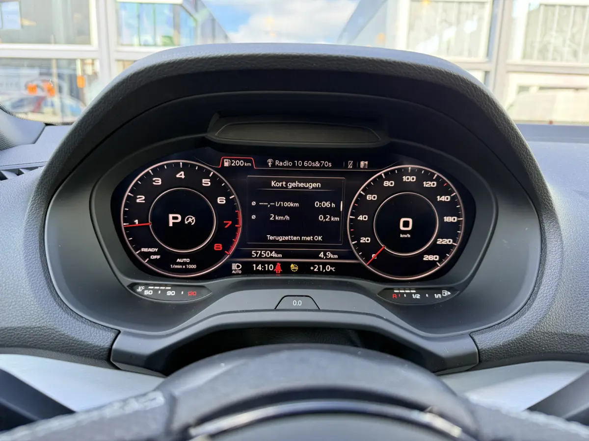 35 TFSI S-Line Virt cock/Apple/Camera/