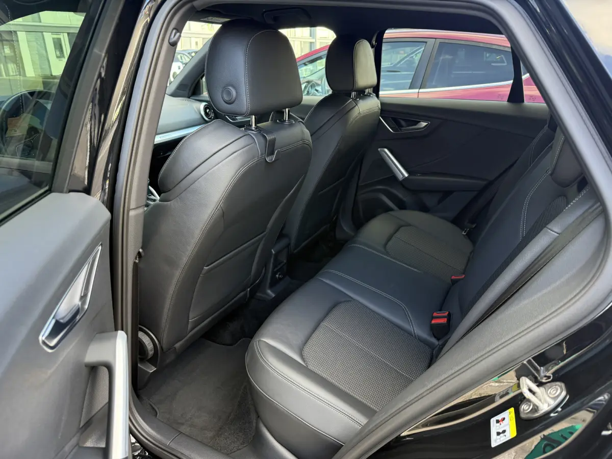 35 TFSI S-Line Virt cock/Apple/Camera/