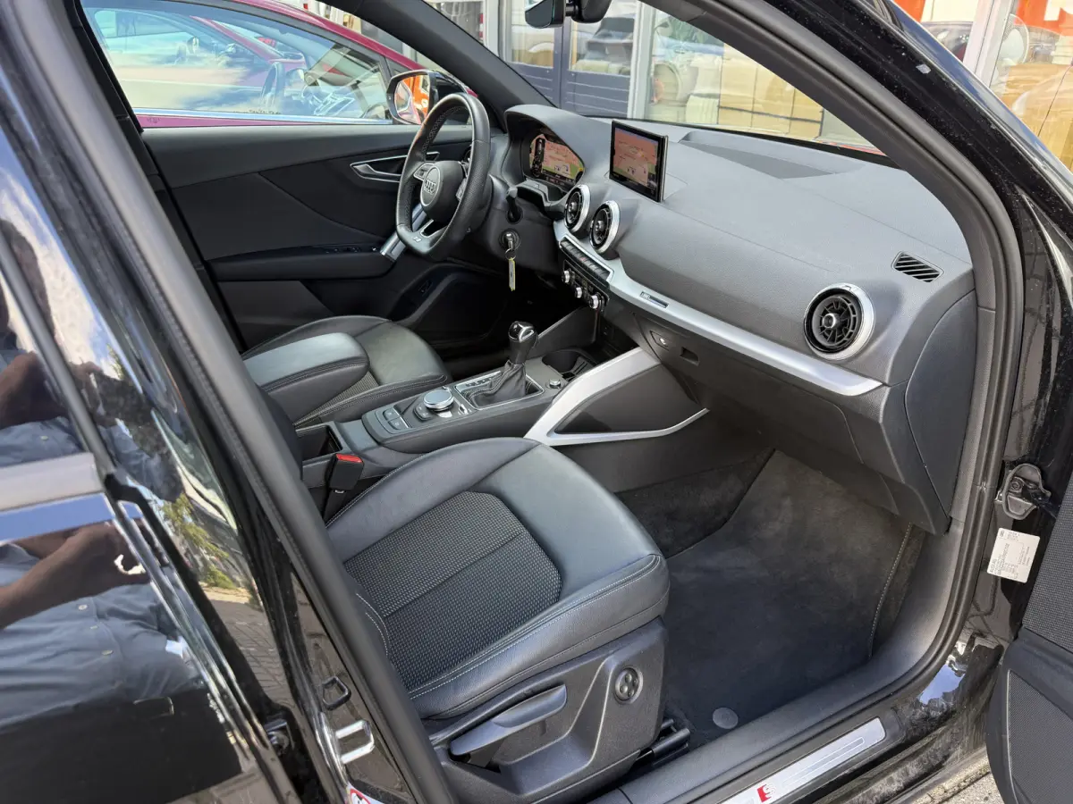 35 TFSI S-Line Virt cock/Apple/Camera/