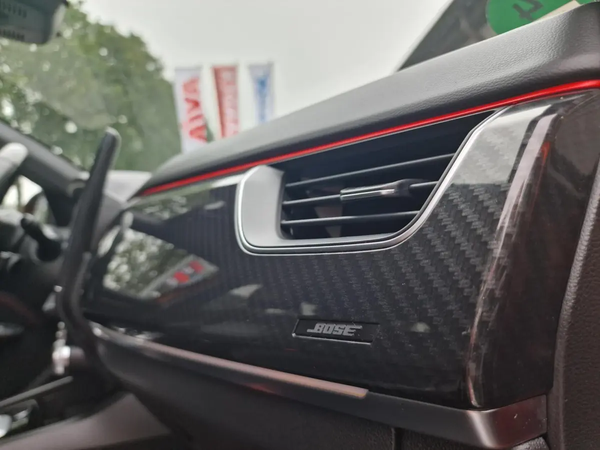 1.6 E-Tech Hybrid 145 R.S. Line|Bose|Carbon|18-inch|LED|Carplay|Camera|ACC|Stoelverwarming|Leder|