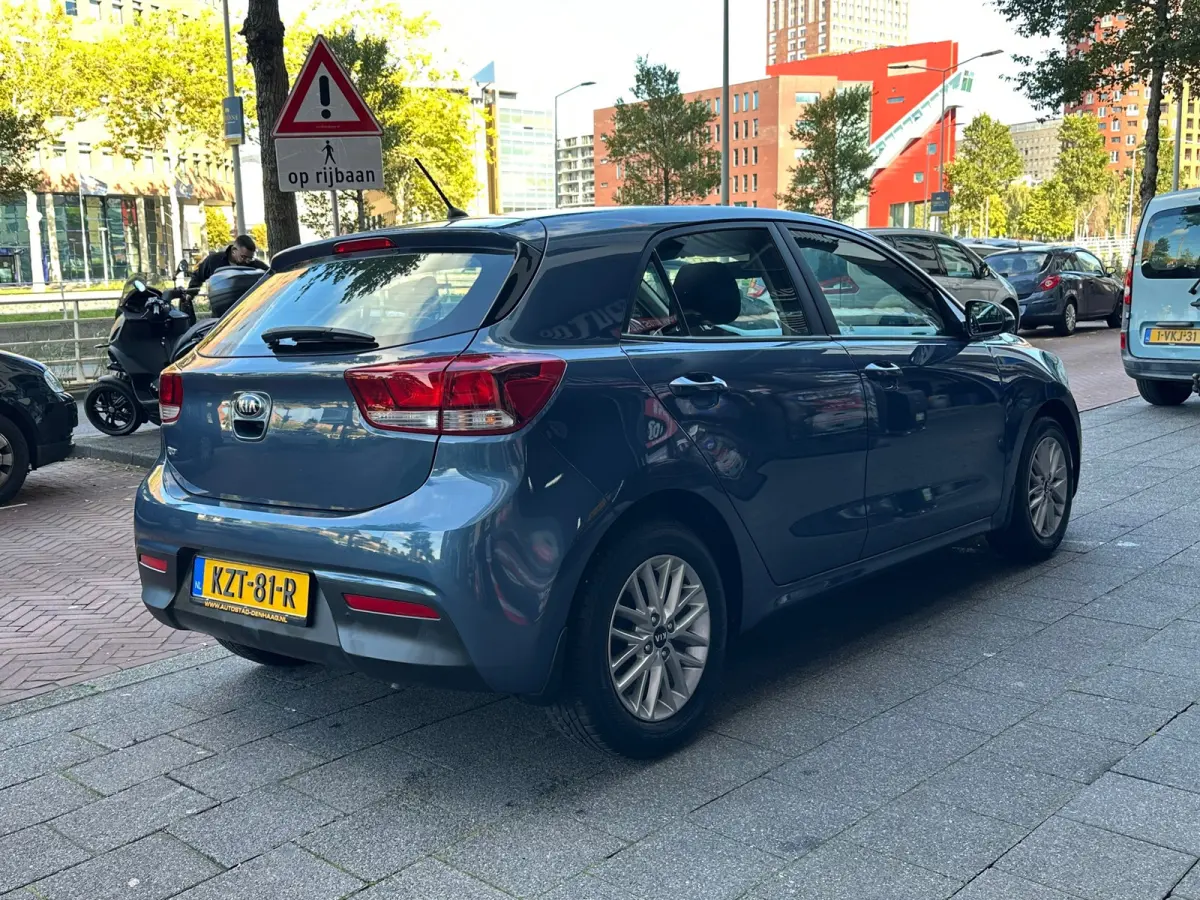 1.4 DynamicLine Automaat 5 Deurs Airco