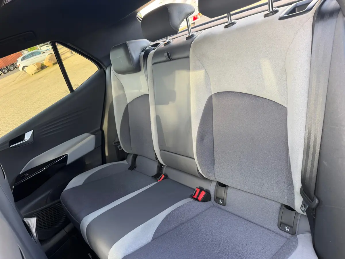 First Plus 58 kWh - Mangan Grey - Carplay/Camera/Adaptive