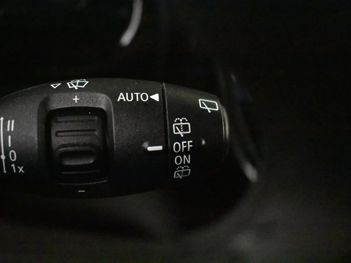 1.5 Cooper Camden Edition Automaat | Leder l Climate control | Cruise control | Navigatie | Parkeersensoren | App Connect | LED | DAB | 16"LMV