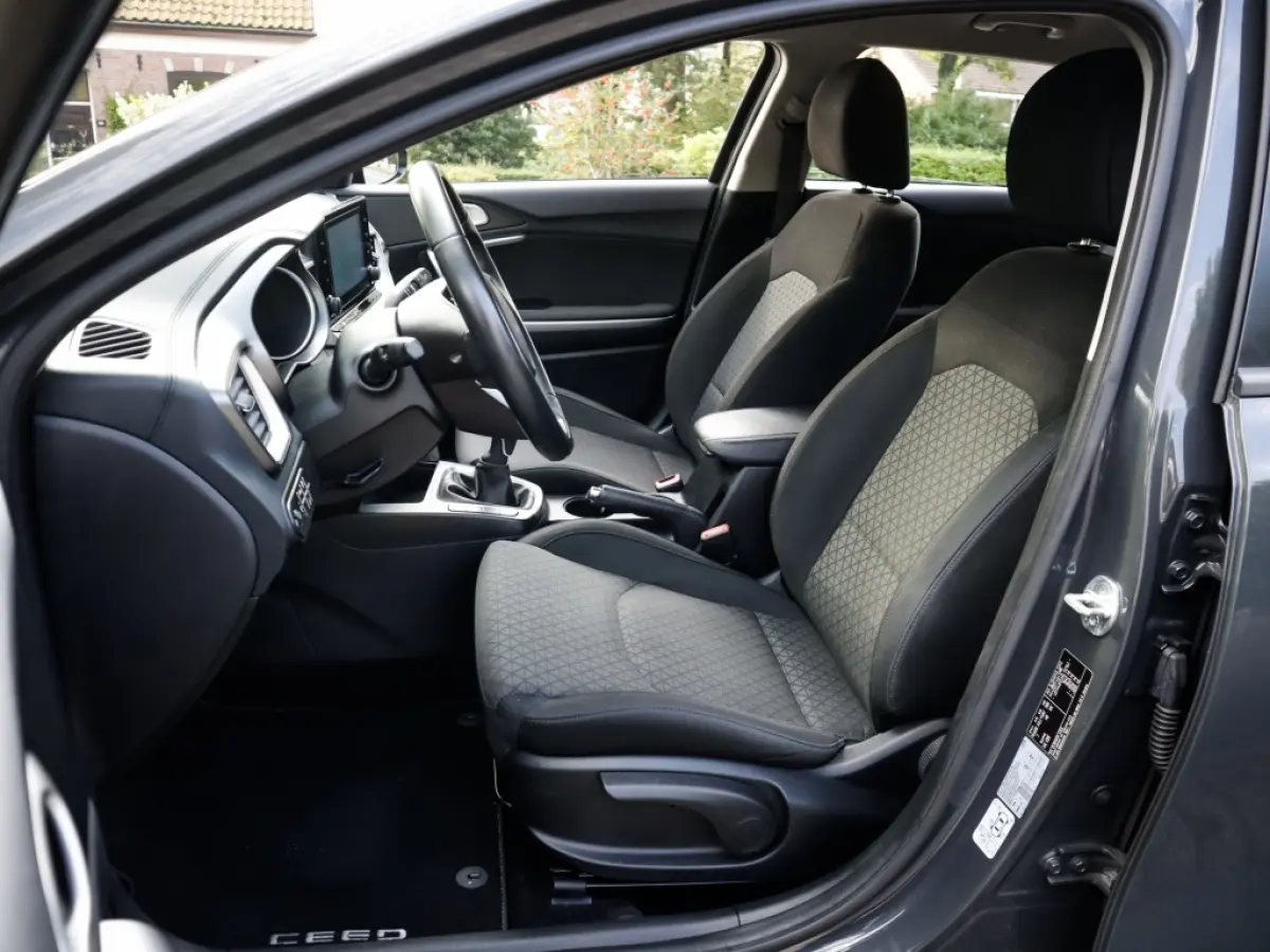1.0 T-GDi ComfortL. 2e-Eig. & Keurig-Onderh. BOVAG-Garantie. NL-Auto