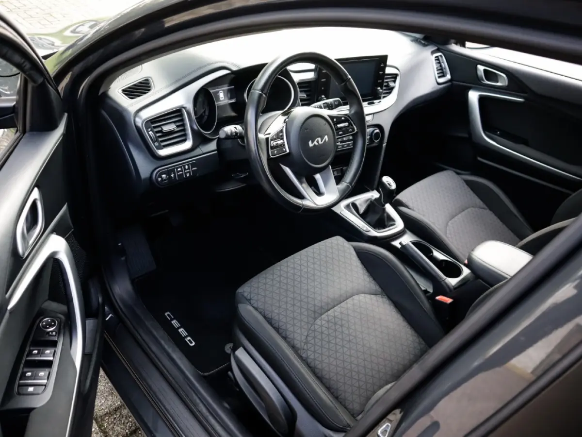 1.0 T-GDi ComfortL. 2e-Eig. & Keurig-Onderh. BOVAG-Garantie. NL-Auto
