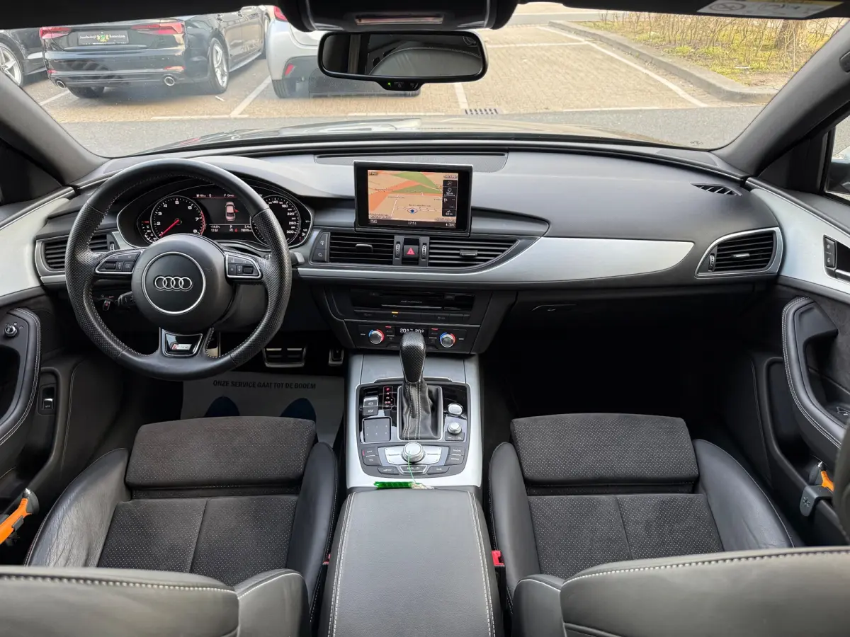 1.8 TFSI Ultra S AUT LMV18/PDC/LEER/NAVI