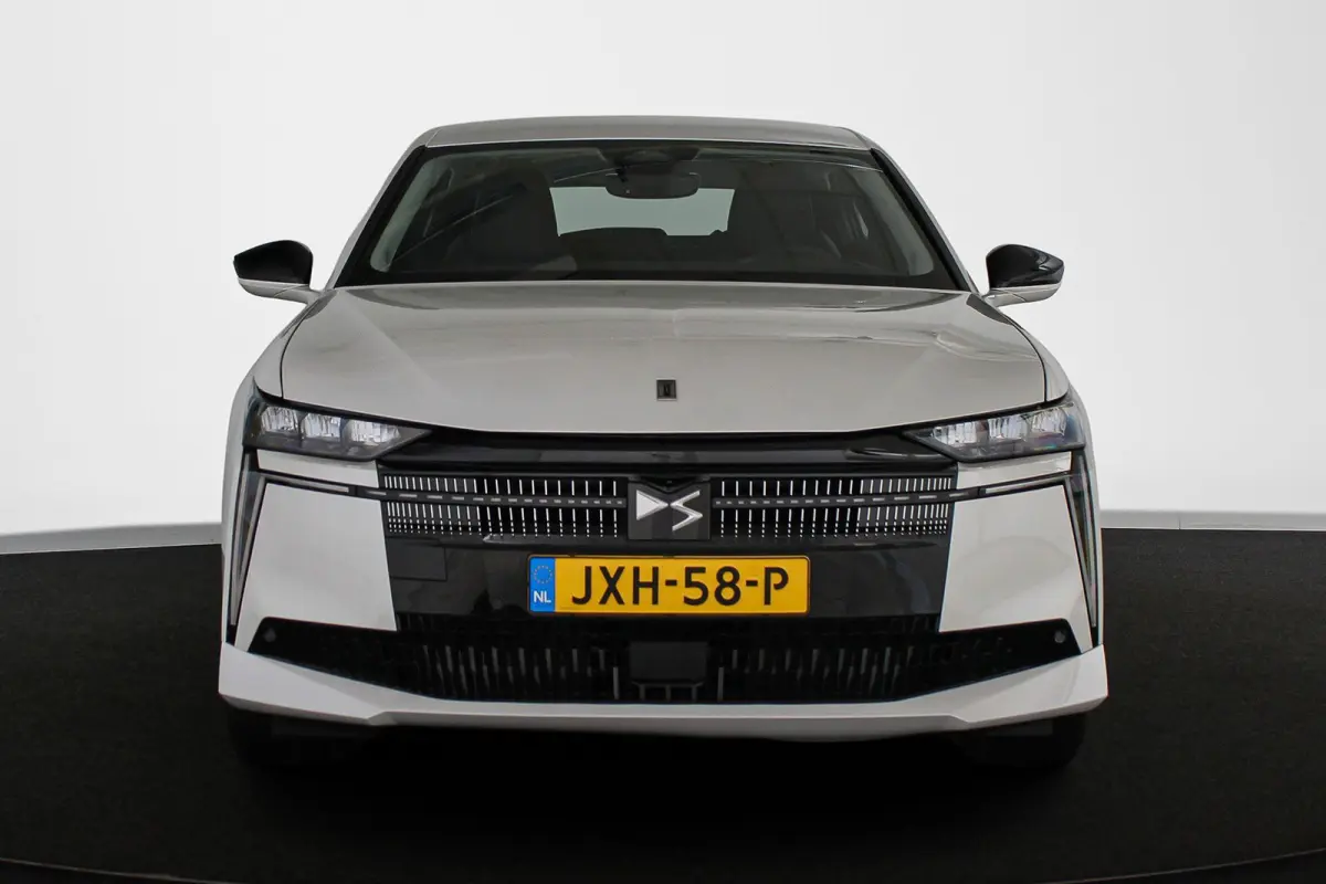 E-Tense Pallas 58.3 kWh Camera Apple CarPlay 19"