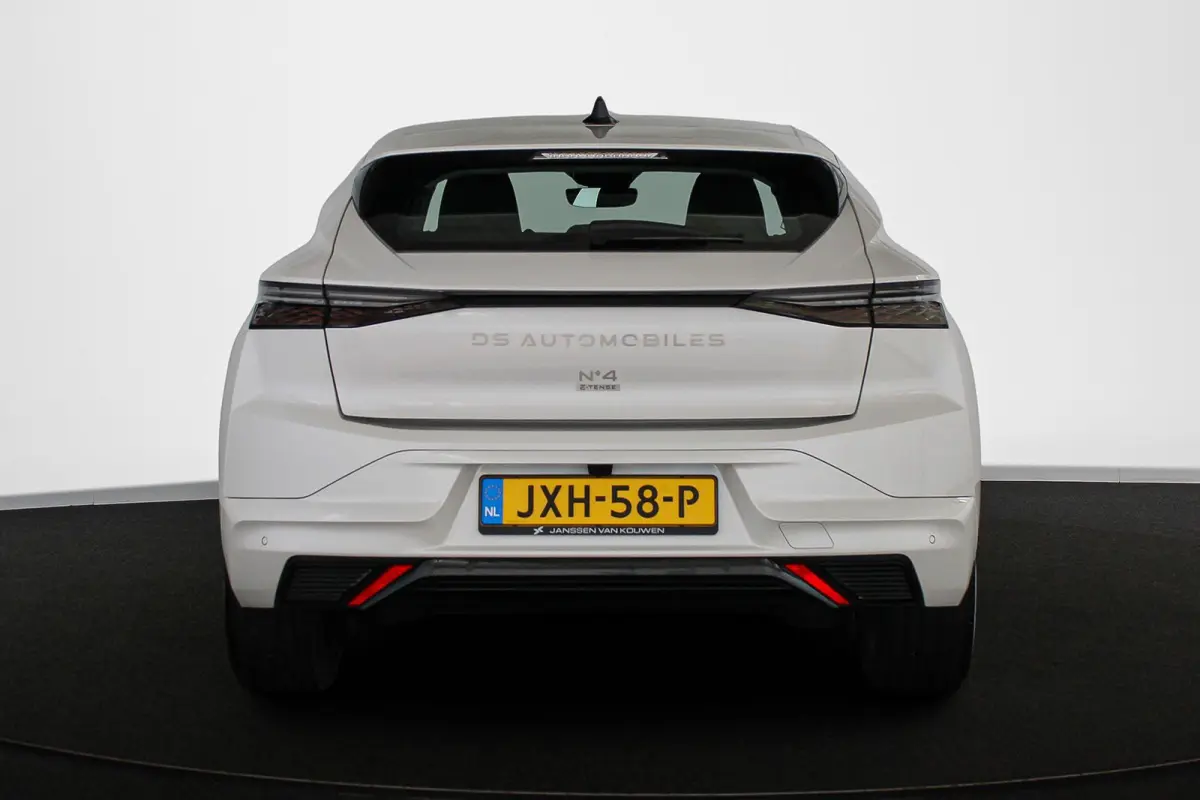 E-Tense Pallas 58.3 kWh Camera Apple CarPlay 19"