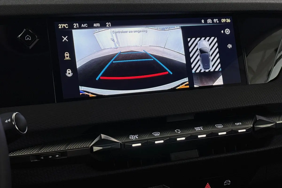 E-Tense Pallas 58.3 kWh Camera Apple CarPlay 19"