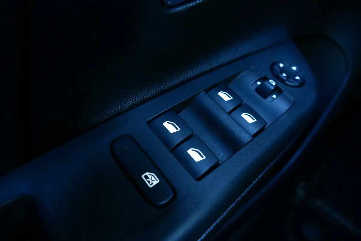 EV 50KWH 136PK EDITION / NAVI / CLIMA / 16" LMV / LED / PDC / BLUETOOTH / CRUISECONTROL / 1E EIGENAAR / SCHITTERENDE STAAT !!