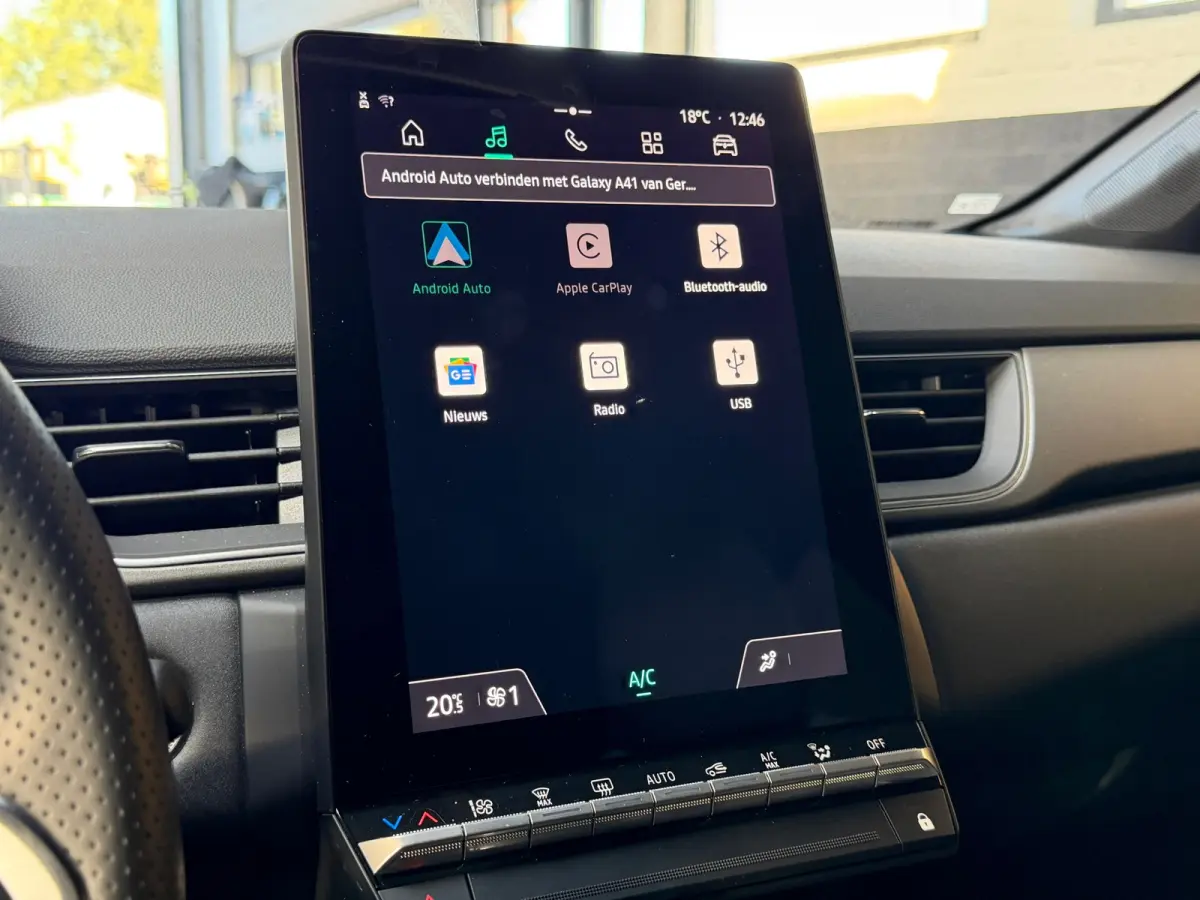1.6 E-Tech full hybrid 145 techno | Camera | Virtual Dash | ACC | Climate | Automaat | ZGAN | NL Auto | NAP
