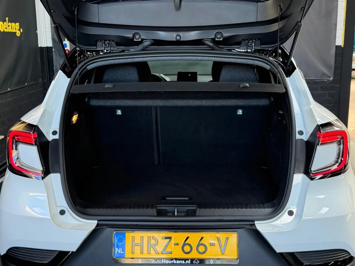 1.6 E-Tech full hybrid 145 techno | Camera | Virtual Dash | ACC | Climate | Automaat | ZGAN | NL Auto | NAP