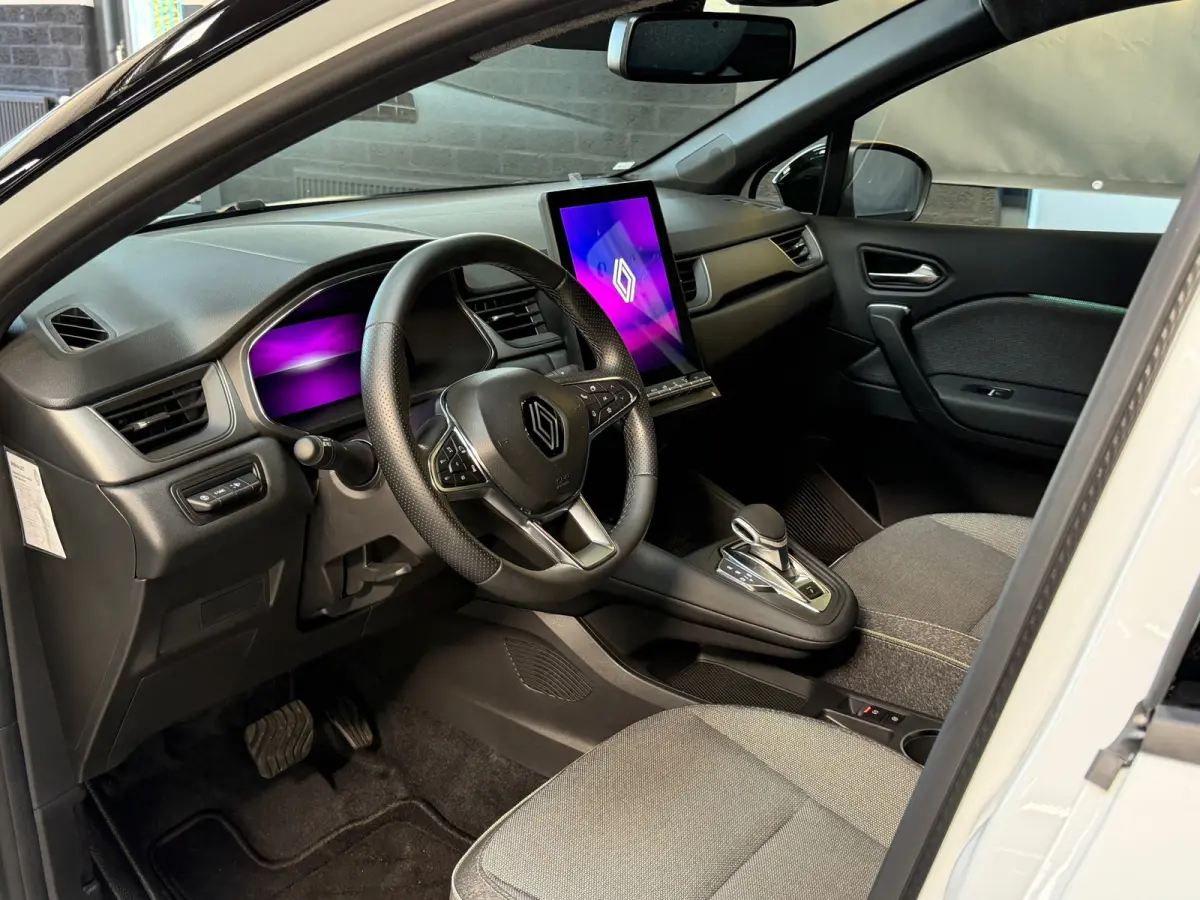 1.6 E-Tech full hybrid 145 techno | Camera | Virtual Dash | ACC | Climate | Automaat | ZGAN | NL Auto | NAP