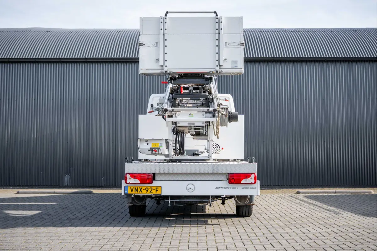 315 | Verhuislift / ladder | Nieuwstaat | Paus City-Floh 27M | 400KG Laadvermogen | Cruise | Airco