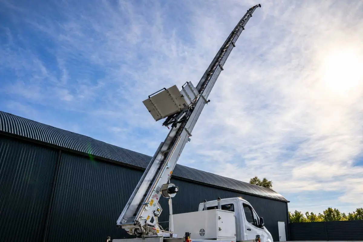 315 | Verhuislift / ladder | Nieuwstaat | Paus City-Floh 27M | 400KG Laadvermogen | Cruise | Airco