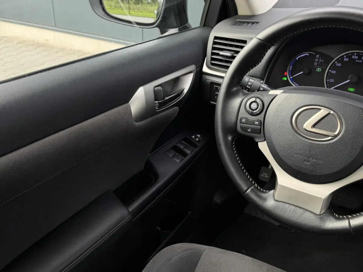 200h Business Line Led - Alcantara - Navi - Camera - Cruise