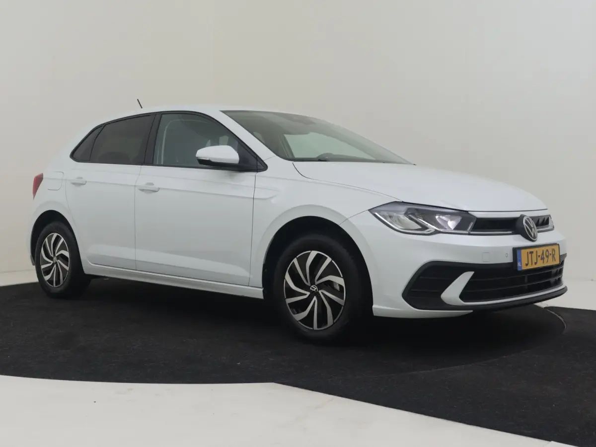 Life Edition 1.0 TSI 7-DSG Auto | Camera | Cr. Contr Adapt | StoelVerwarm. | Apple carplay Android auto | LED | DAB | 15"LMV