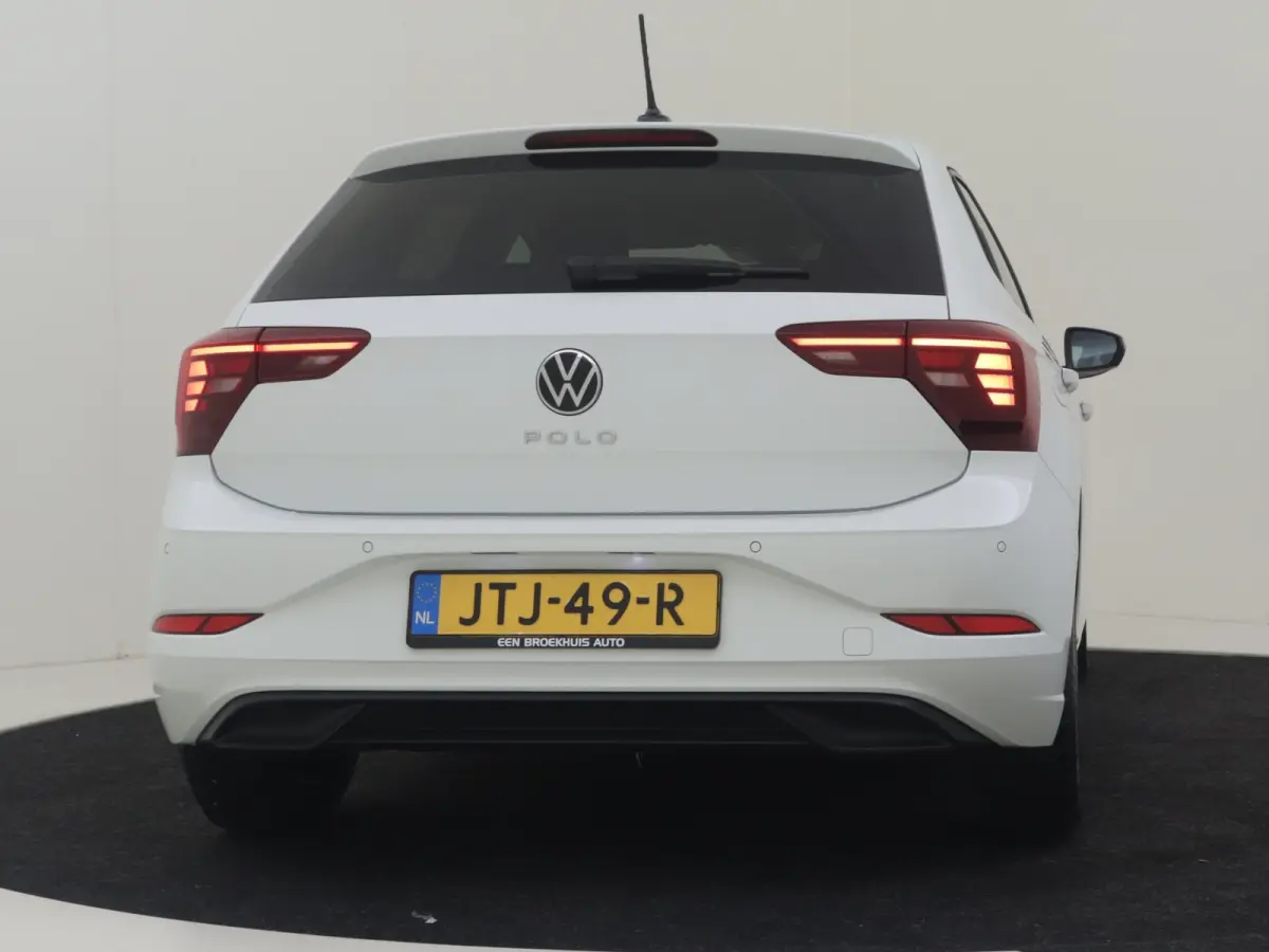 Life Edition 1.0 TSI 7-DSG Auto | Camera | Cr. Contr Adapt | StoelVerwarm. | Apple carplay Android auto | LED | DAB | 15"LMV
