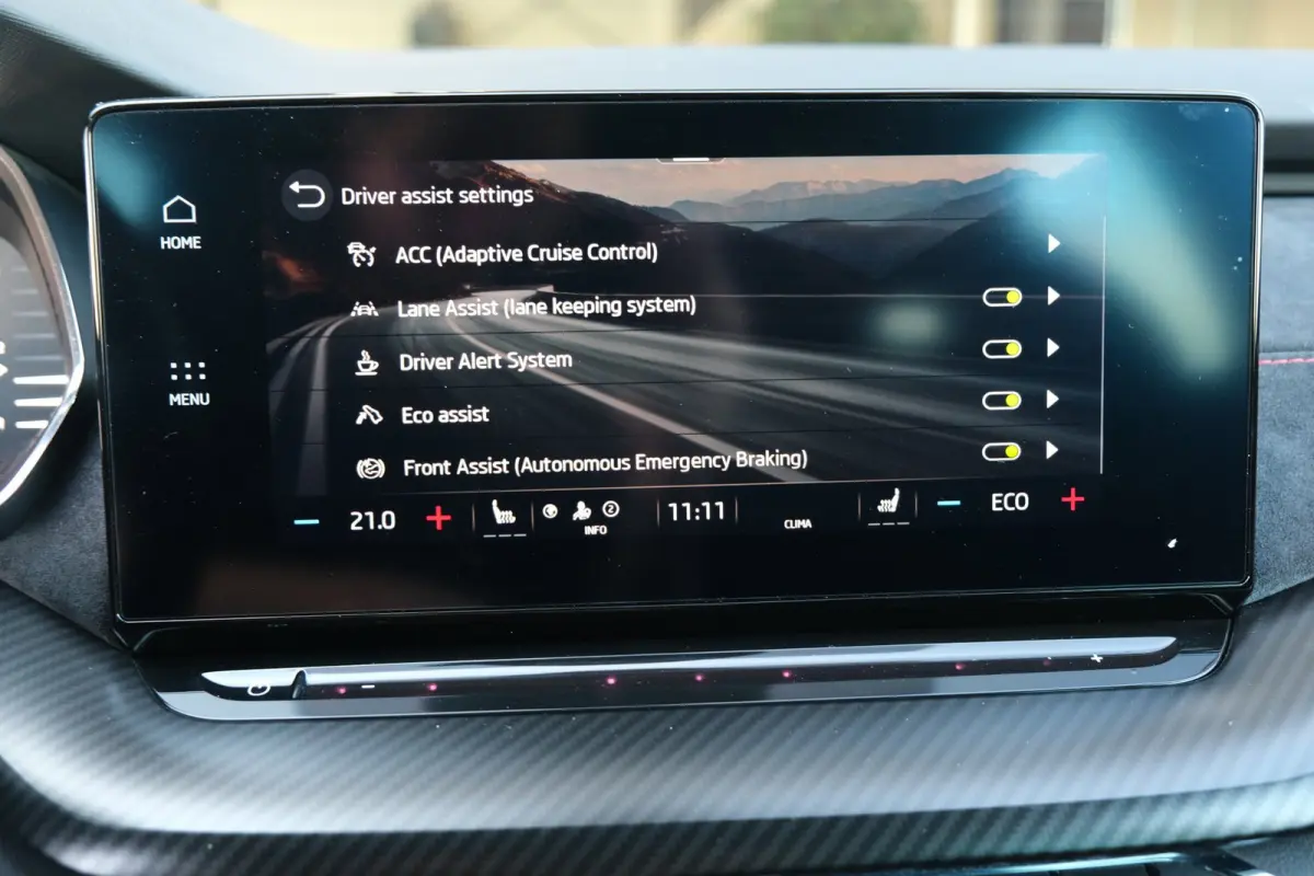 1.4 TSI RS iV PHEV 245PK Led Navi Virtual Keyless ACC Elek Achterklep