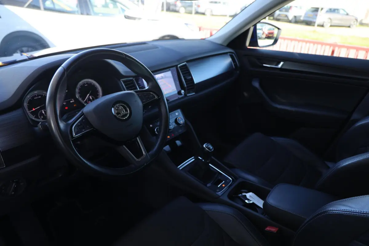 1.5 TSI Business Edition|Trekhaak|Stoelverwarming|ACC|Dodehoek detectie|Carplay|Clima