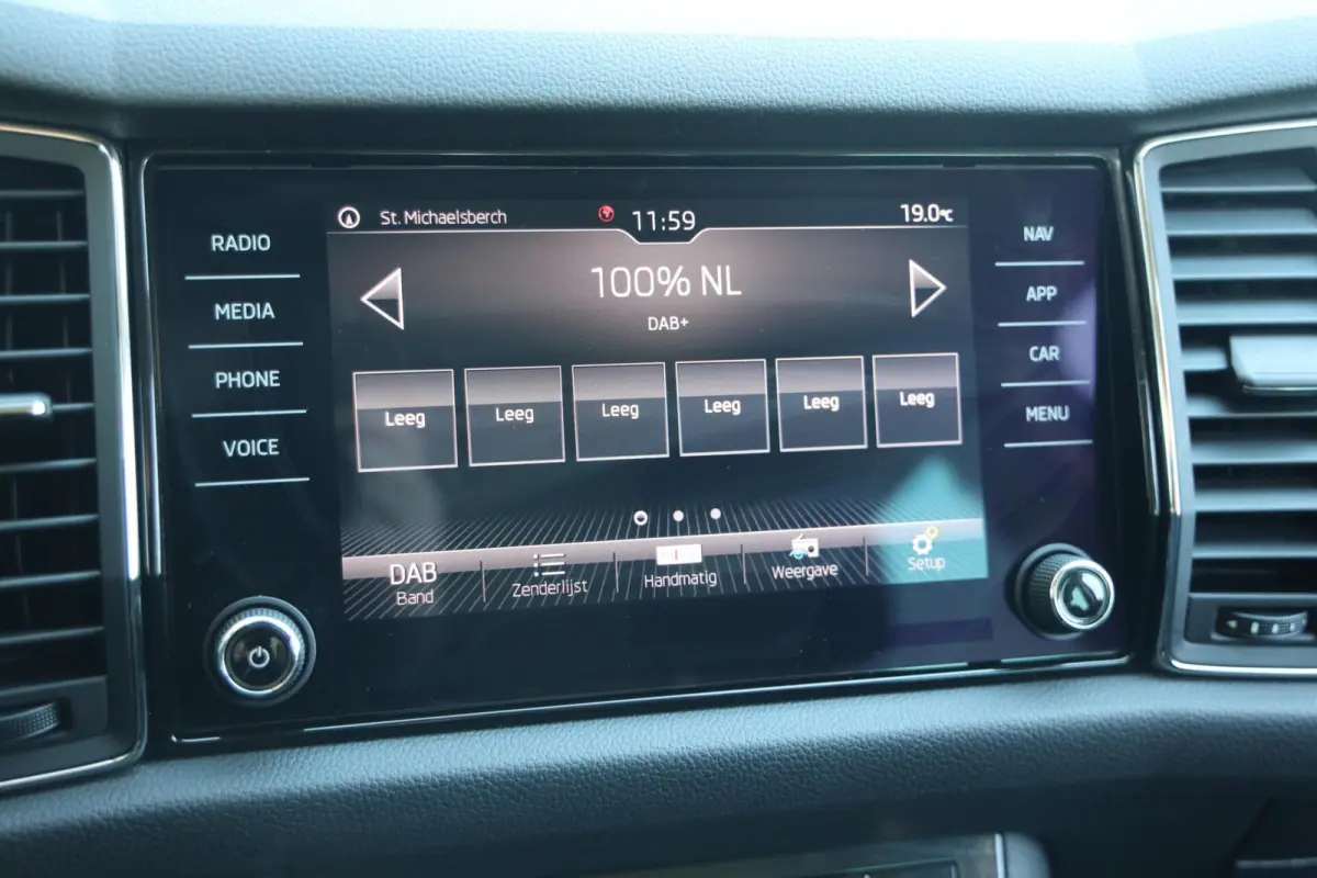 1.5 TSI Business Edition|Trekhaak|Stoelverwarming|ACC|Dodehoek detectie|Carplay|Clima
