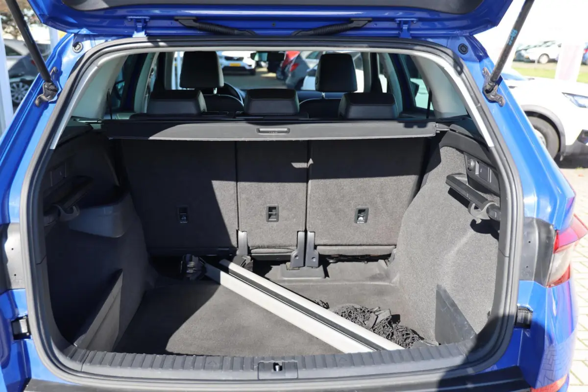 1.5 TSI Business Edition|Trekhaak|Stoelverwarming|ACC|Dodehoek detectie|Carplay|Clima