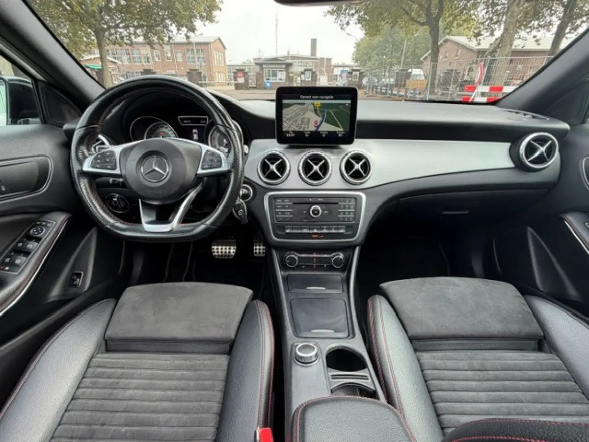 250 AMG Pano LED Cruise Clima Topstaat!!