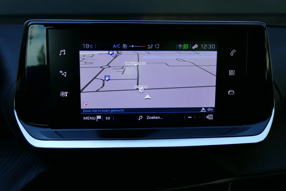 1.2 PURETECH 100PK ACTIVE PACK / NAVI / LED / AIRCO / BLUETOOTH / CRUISECONTROL / 1E EIGENAAR / SCHITTERENDE STAAT !!