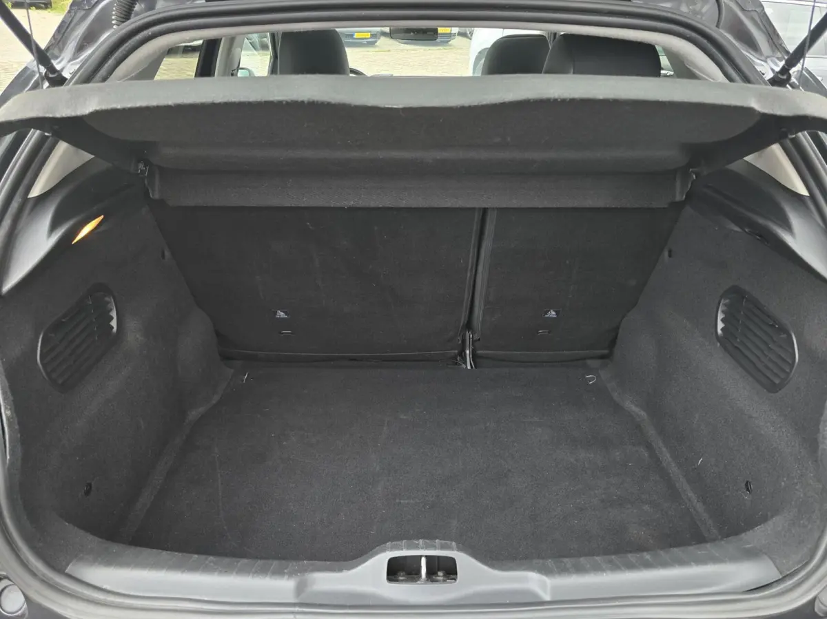 1.2 PureTech Shine Automaat Navi/Pano/PDC