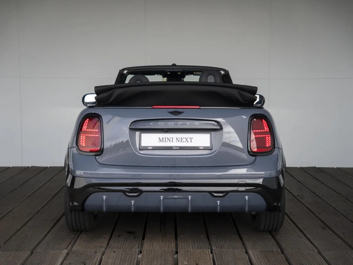 C John Cooper Works | L-pakket | Harmak-Kardon