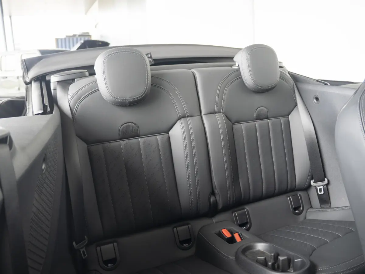 C John Cooper Works | L-pakket | Harmak-Kardon